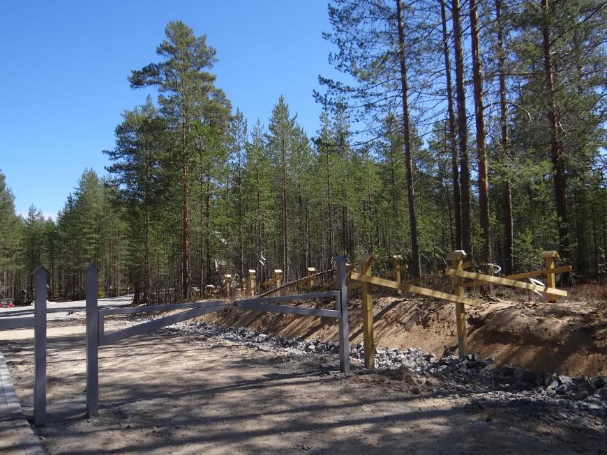 Sandarmokh in 2024: construction site outside of the memorial complex. Photo by anonymous volunteer